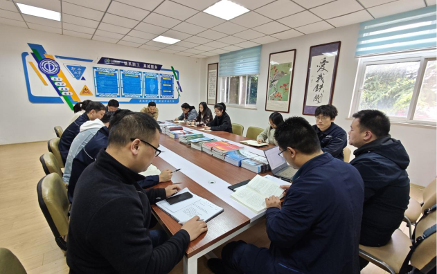 工业集团团委组织开展“书香物流 青春悦读” 读书月活动
