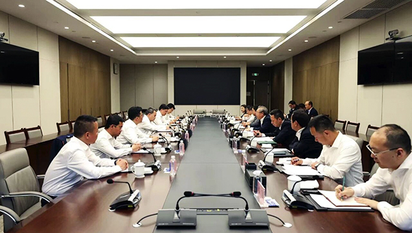 中国物流与柳工集团签署战略合作协议